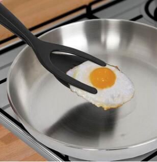 2 In 1 Grip And Flip Egg Spatula Omelet Overturned