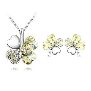 Four-leaf clover crystal necklace earrings