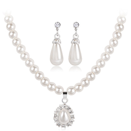 Pearl necklace set