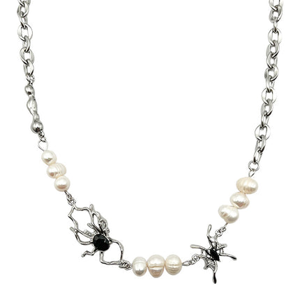 Sweet Cool Personality Spider Stitching Freshwater Pearl Necklace