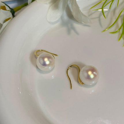 Simple pearl earrings for women